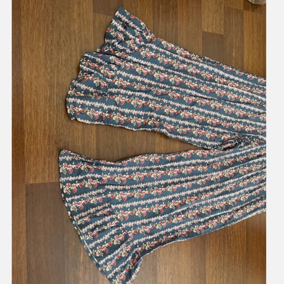 Jessica Simpson Floral Pant Ruffle Jumpsuit Womens Size L - Picture 4 of 7